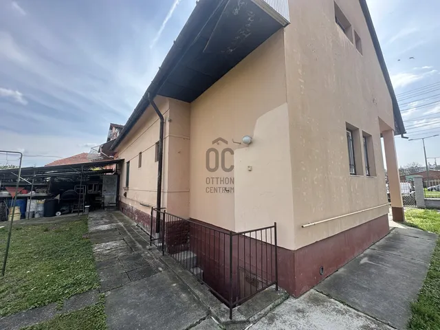 Eladó ház Budapest XXI. kerület, Erdősor 158 nm
