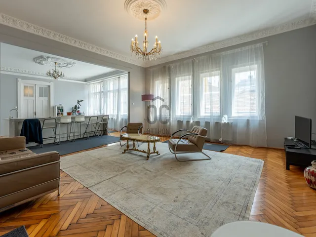 Eladó lakás Budapest VI. kerület 175 nm