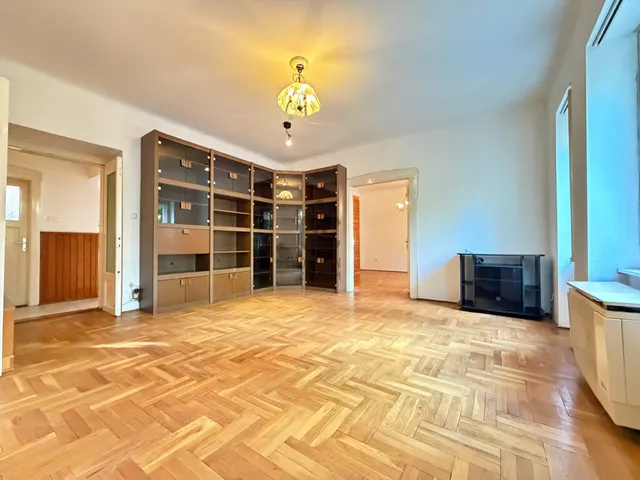 Eladó lakás Budapest XV. kerület, Rákospalota 119 nm