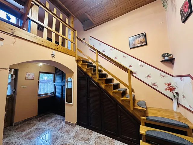 Eladó ház Budapest XVIII. kerület, Erzsébettelep 140 nm