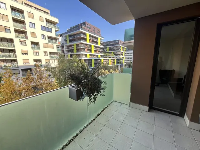 Eladó lakás Budapest VIII. kerület, Corvin negyed 51 nm