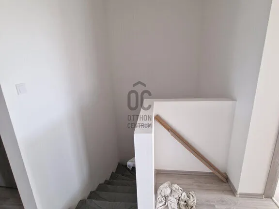 Eladó ház Budapest XVIII. kerület, Almáskert 140 nm