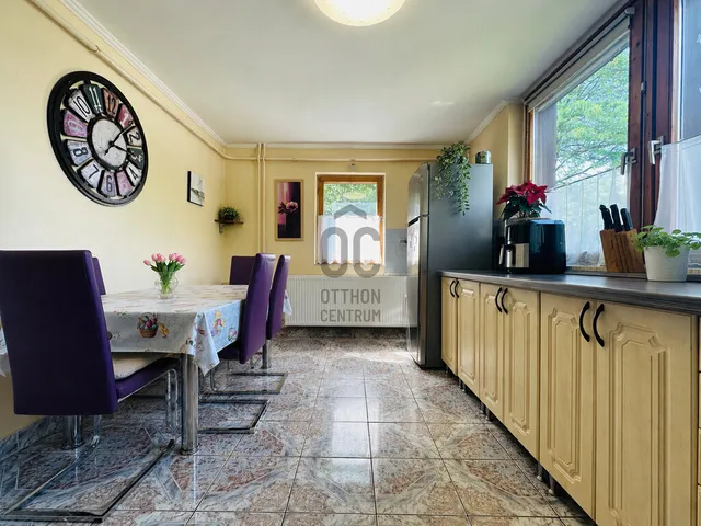 Eladó ház Budapest XVIII. kerület, Erzsébettelep 140 nm