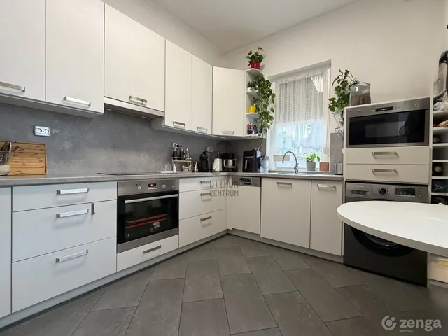 Eladó ház Budapest XX. kerület, Pacsirtatelep 119 nm