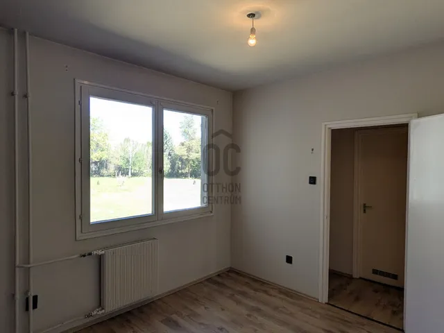 Eladó lakás Aszód 70 nm