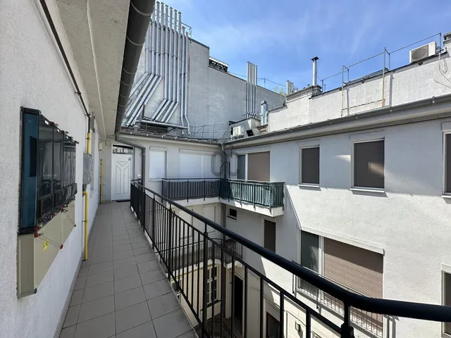 Eladó lakás Budapest VI. kerület 51 nm