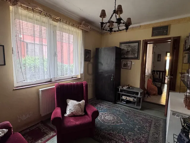 Eladó ház Budapest XVIII. kerület, Kossuth Ferenc-telep 138 nm