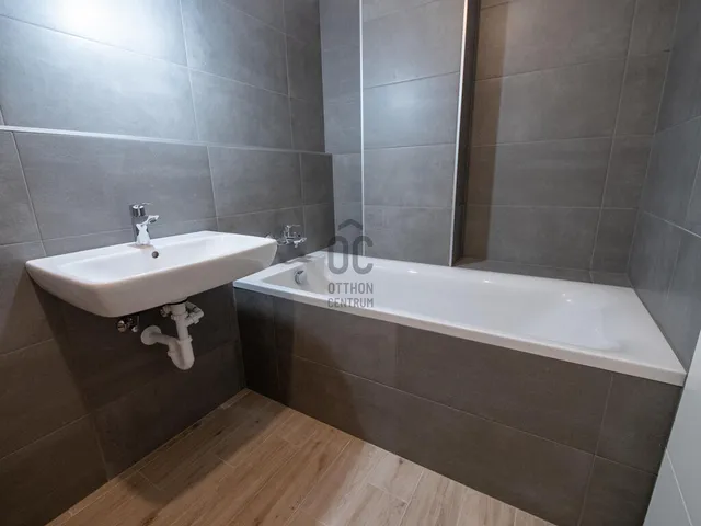 Eladó ház Budapest XVII. kerület, Rákoshegy 136 nm