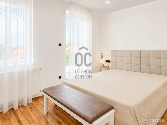 Eladó ház Budapest XVIII. kerület, Szemeretelep 244 nm