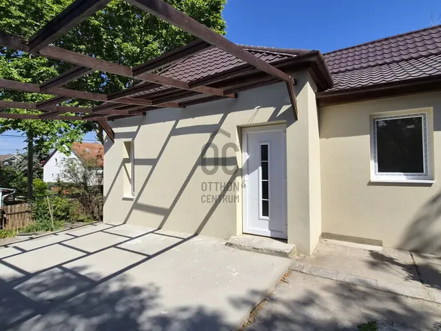 Eladó ház Budapest XXI. kerület, Királyerdő 42 nm