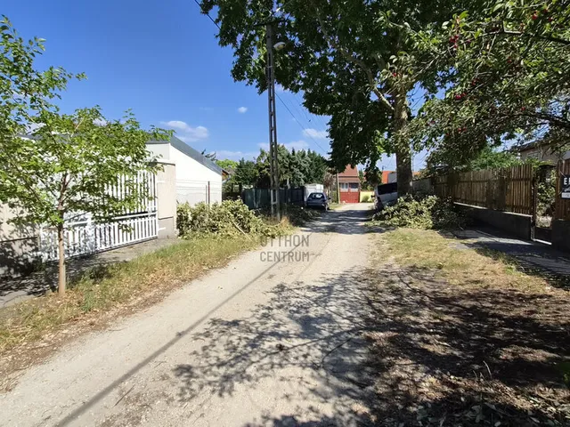 Eladó ház Budapest XXI. kerület, Királyerdő 42 nm