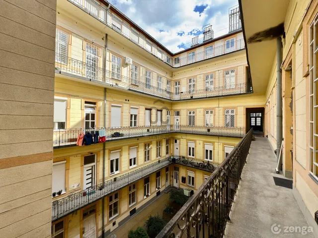 Eladó lakás Budapest VI. kerület 125 nm