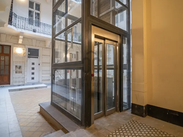 Eladó lakás Budapest VI. kerület 50 nm
