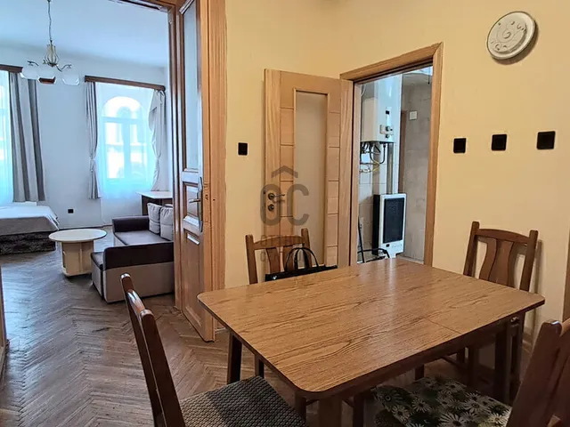 Eladó lakás Budapest VI. kerület, Diplomatanegyed 70 nm