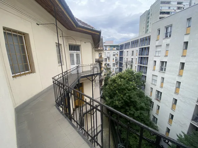 Eladó lakás Budapest VIII. kerület 73 nm