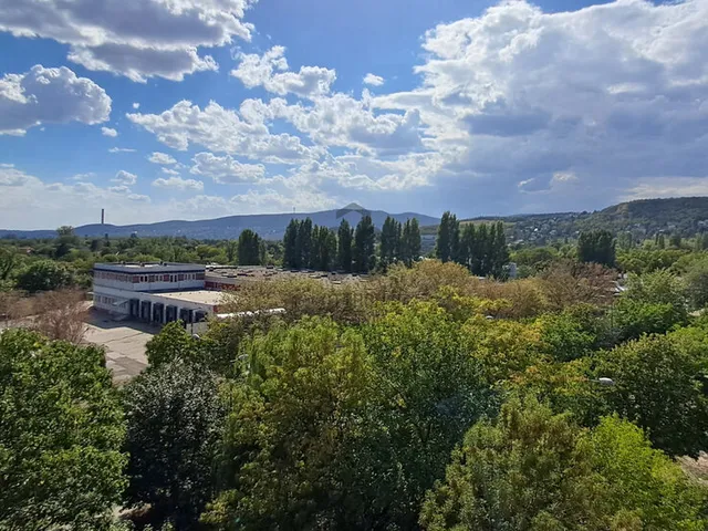 Eladó lakás Budapest III. kerület, Csillaghegy 63 nm