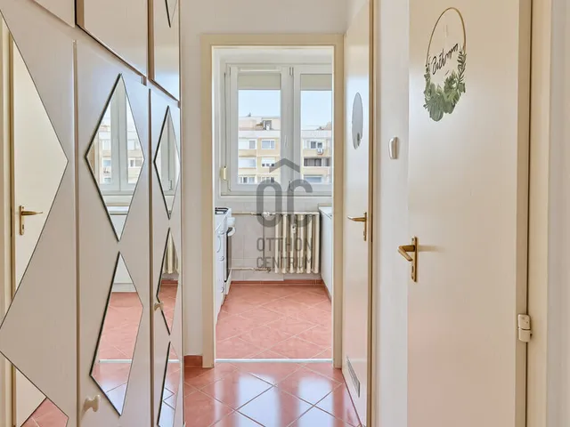 Eladó lakás Budapest III. kerület, Békásmegyer 48 nm