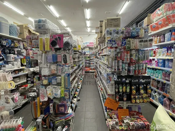 Eladó kereskedelmi és ipari ingatlan Budapest XVIII. kerület, Bókaytelep 818 nm
