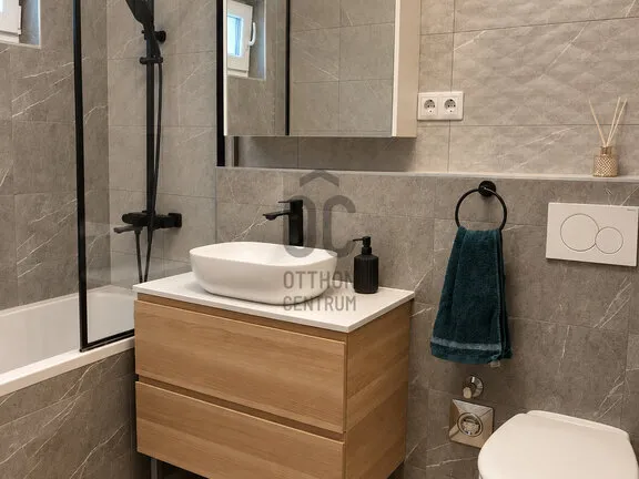 Eladó lakás Budapest XIII. kerület, Lőportárdűlő 54 nm