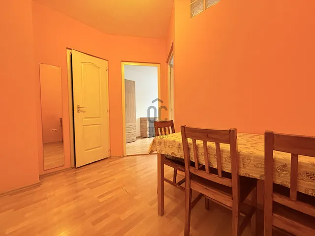 Eladó lakás Budapest XIV. kerület, Herminamező 42 nm