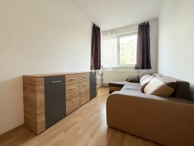 Eladó lakás Budapest XIV. kerület, Herminamező 42 nm