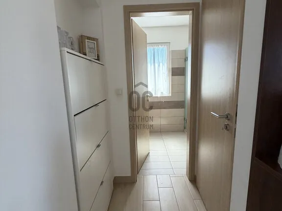 Eladó ház Üllő 91 nm