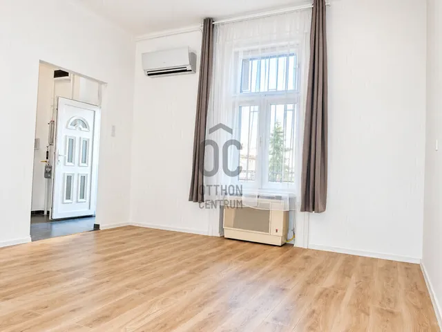 Eladó lakás Budapest X. kerület, Óhegy 35 nm