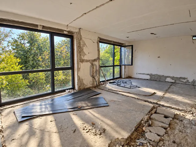Eladó kereskedelmi és ipari ingatlan Budapest XXI. kerület, Gyártelep 1051 nm