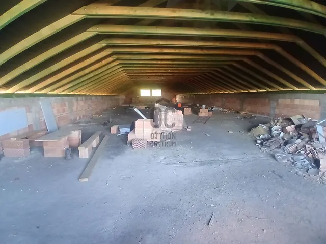 Eladó kereskedelmi és ipari ingatlan Budapest XXI. kerület, Gyártelep 1051 nm
