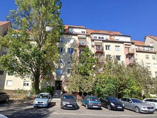 Eladó lakás Budapest XVII. kerület, Rákoskeresztúr 73 nm