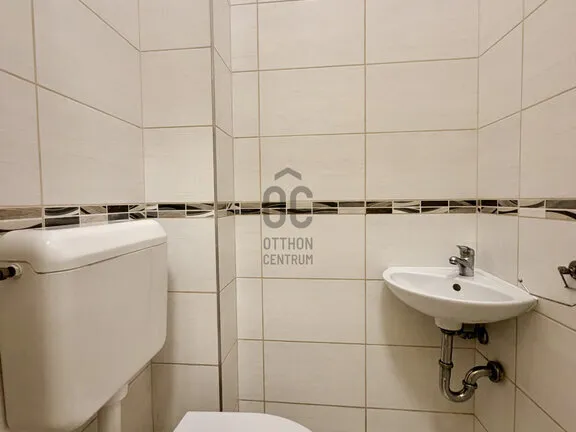 Eladó lakás Budapest VI. kerület 49 nm