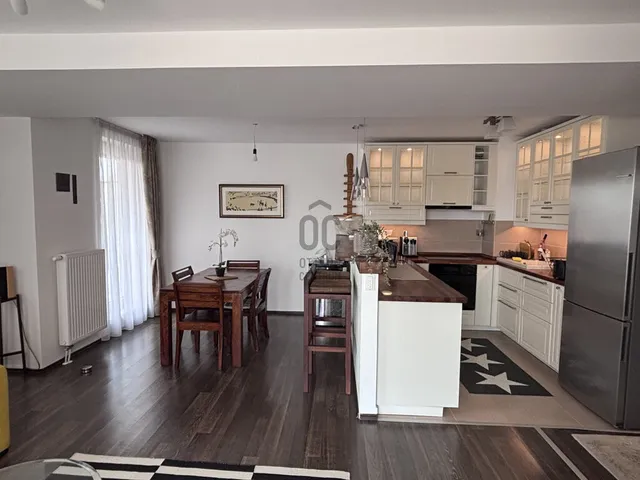 Eladó lakás Budapest IX. kerület 92 nm