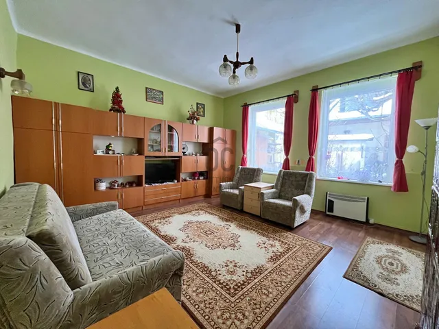 Eladó lakás Budapest X. kerület, Óhegy 32 nm