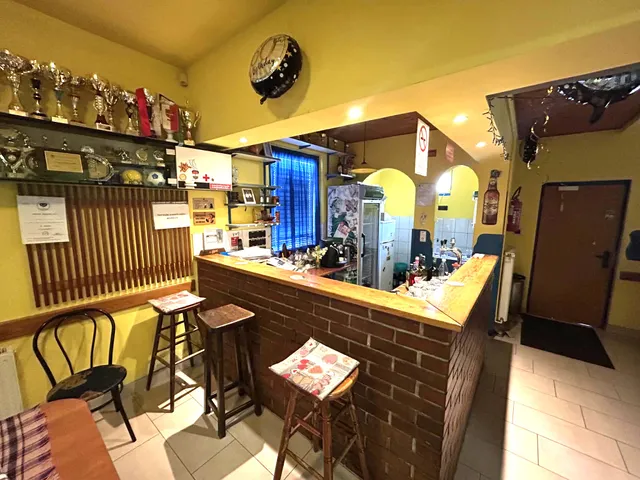 Eladó kereskedelmi és ipari ingatlan Nárai 150 nm