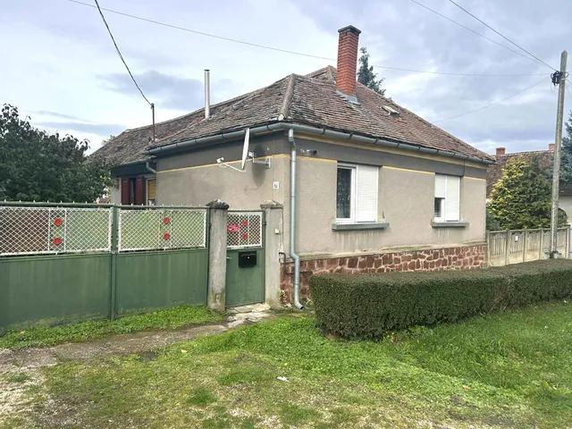 Eladó ház Sorokpolány 90 nm