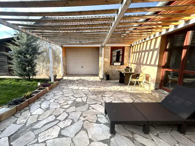 Eladó ház Ják 121 nm