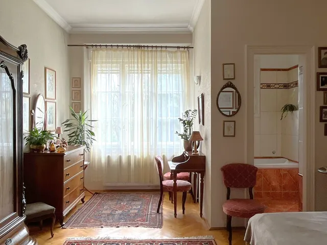 Eladó lakás Budapest II. kerület, Kurucles, Bölöni György utca 7 300 nm