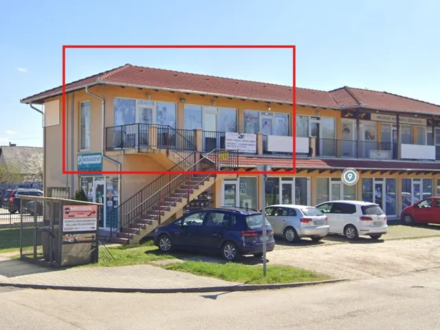 Eladó kereskedelmi és ipari ingatlan Százhalombatta, Óváros 60 nm