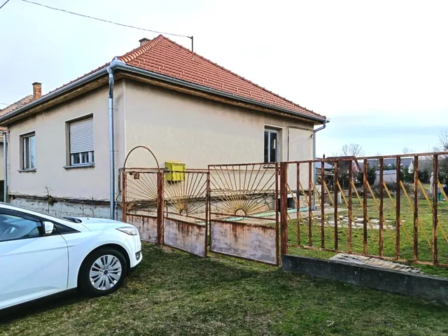 Eladó ház Hévízgyörk, Hajnal utca 10. 103 nm