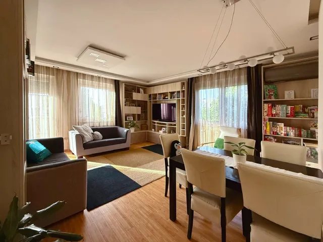 Eladó lakás Százhalombatta, Déli lakótelep 127 nm