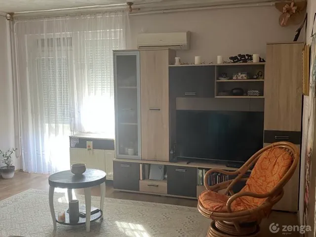 Eladó lakás Abasár 54 nm