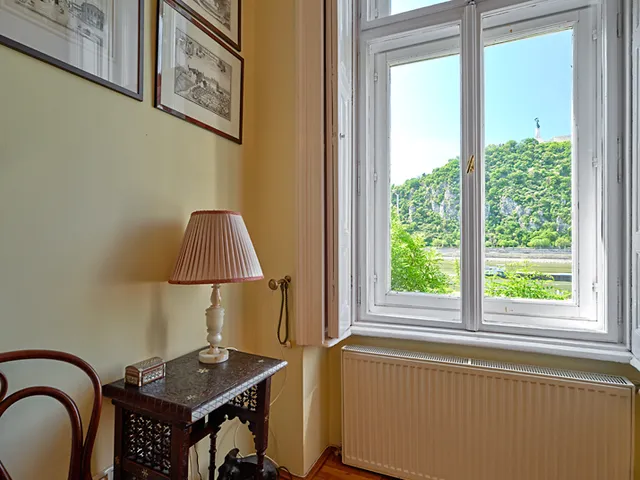 Eladó lakás Budapest V. kerület, Belváros, belgrád rakpart 170 nm