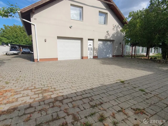 Eladó ház Érd, Parkváros 190 nm