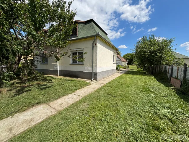 Eladó ház Ravazd 90 nm