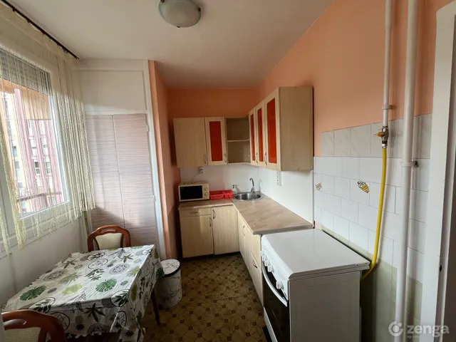 Eladó lakás Zalaegerszeg, Landorhegy 42 nm