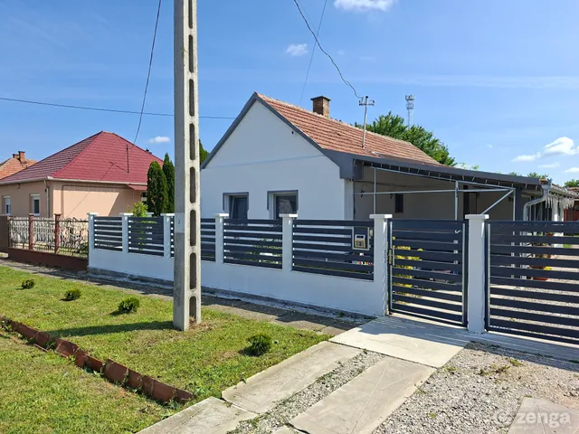 Eladó ház Polgár 66 nm