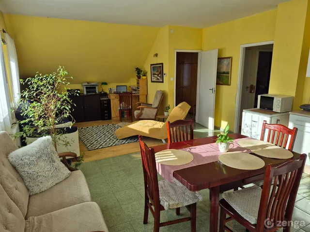 Kiadó ház Pécs, Budai városrész 75 nm