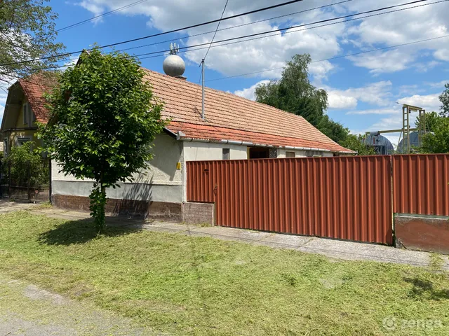 Eladó ház Akasztó 70 nm