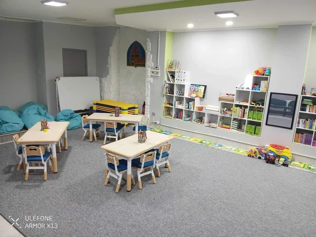 Eladó kereskedelmi és ipari ingatlan Tiszaújváros, Szederkényi út 212 nm
