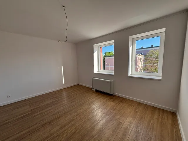Eladó lakás Tiszaújváros 80 nm